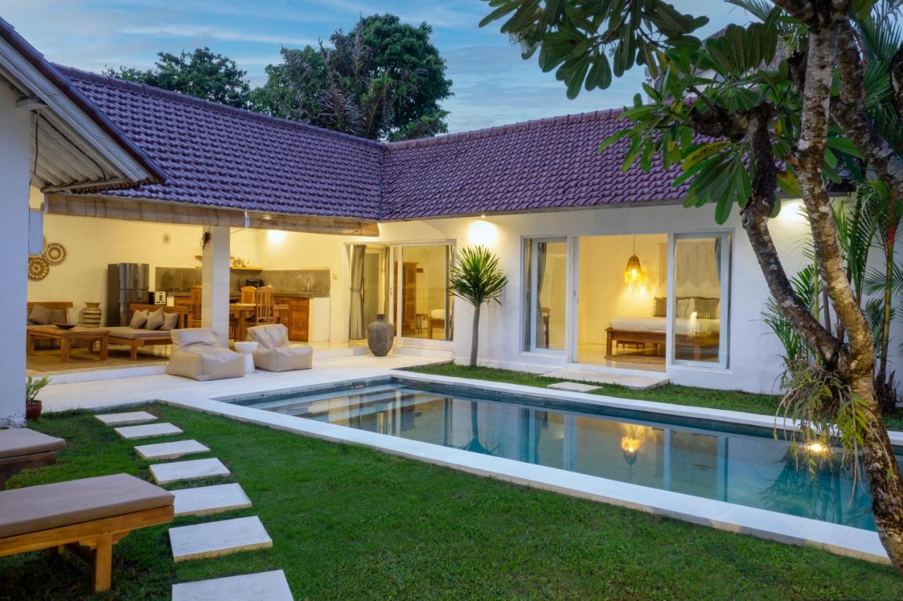 Villa Pagu Семиняк Екстериор снимка